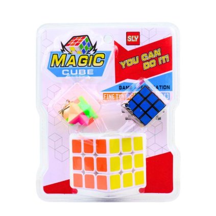 Rubiková kocka s príveskami