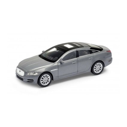 1:34 2010 Jaguar XJ (farba Červená)
