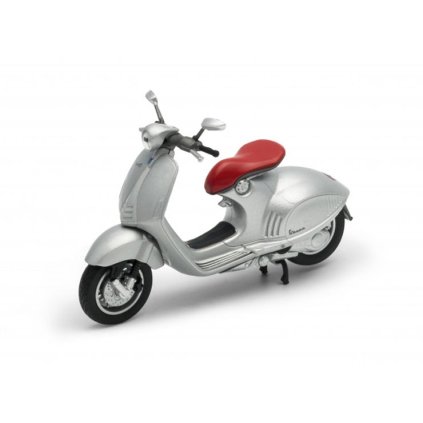 1:18 Vespa 946 (farba Strieborná)