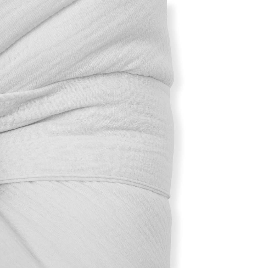 Mušelínová šnurovacia zavinovačka New Baby white