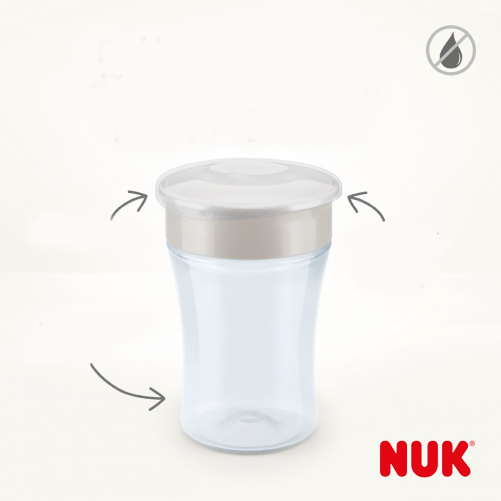 Detský hrnček Magic NUK Cup Mickey Mouse (8+ m.) 360 ° 230 ml