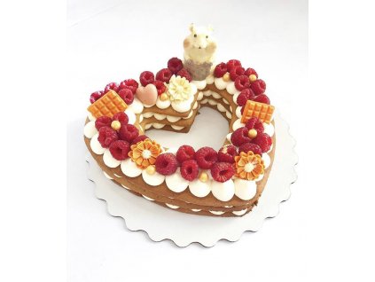 Dort medovník ve formě srdce