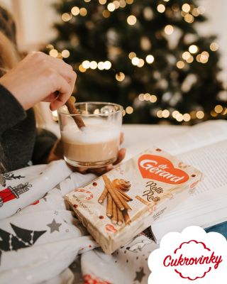 🍎 Ako teplý jablkový koláč v každom súste ✨ Keď sa vonku ochladí, najlepšie chutí niečo, čo zahreje pri srdci. 💛 Christmas...