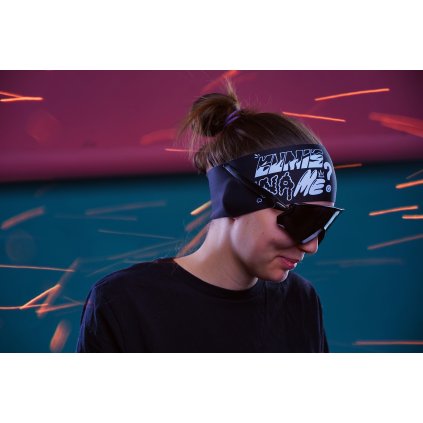 E64984C0 9CA5 4FD0 8985 0548EF6AEAC5