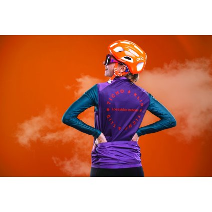 19E4BA8A 1817 43D1 818C F6A0BE786FF4