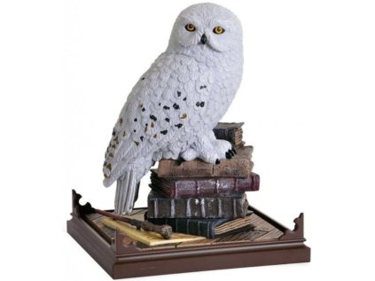 FIGURKA SBĚRATELSKÁ|HARRY POTTER  HEDWIG ON BOOKS|VÝŠKA 19 cm