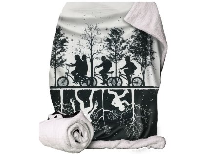 DEKA FLEECE|STRANGER THINGS  UPSIDE DOWN|100 x 150 cm