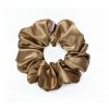 Glowly Stain Scrunchie - saténová scrunchie