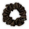 Glowly Small Stain Scrunchie - menší saténová scrunchie
