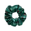 Glowly Stain Scrunchie - saténová scrunchie s potiskem