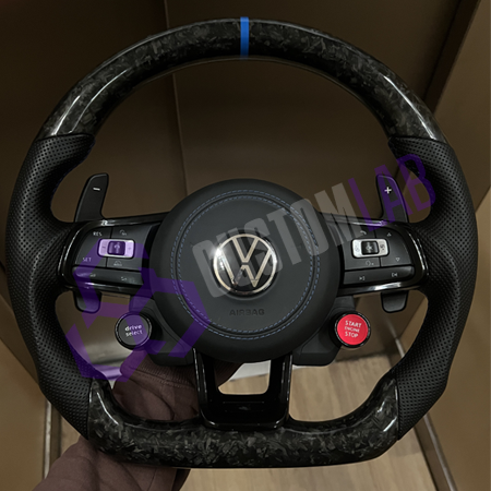 Volkswagen Golf 7R Custom Forged Carbon volant