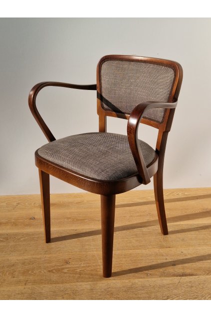 Ķřeslo Thonet