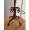 Starožitný věšák Thonet