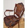 Dřevěné křeslo Thonet