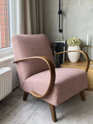 Domov dělají detaily... a někdy jedno pořádné křeslo. ✨ Děkujeme naší zákaznici za tuhle fotku! Je radost vidět, jak naše...