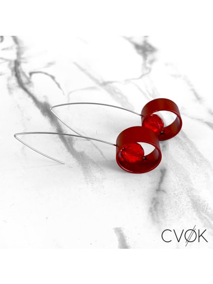 cervene brousene nausnice