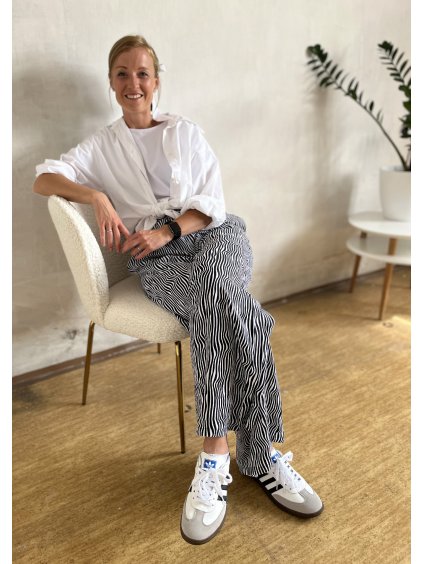 Široké kalhoty Leny