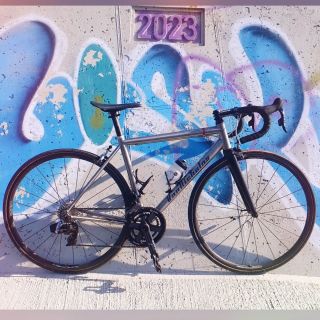 My latest lightweight titanium rimbrake build. 6,9kg #vannicholasbikes with #sram Red AXS and #xentiswheels...