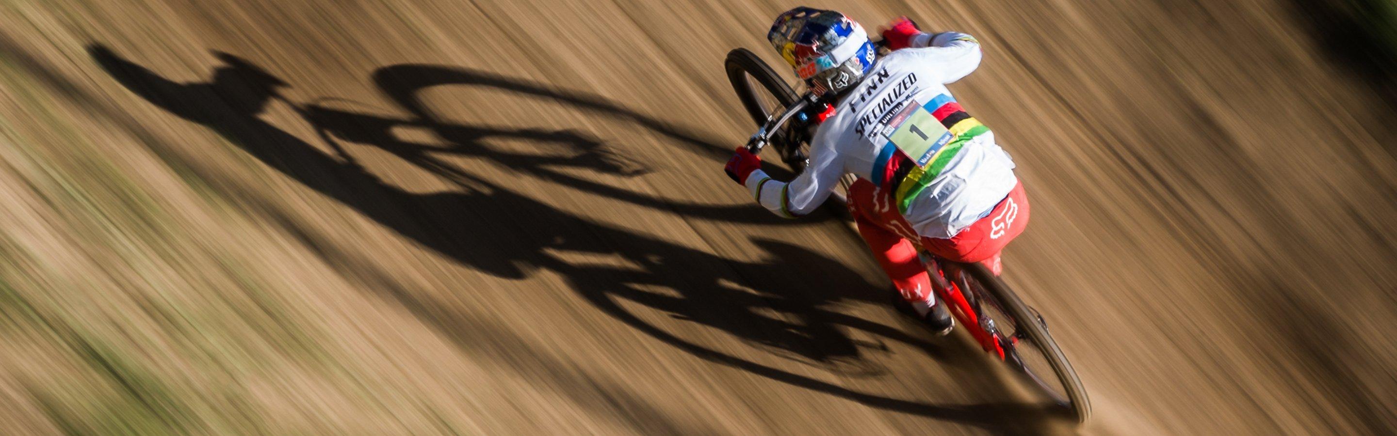 Specialized_Banner_Desktop2