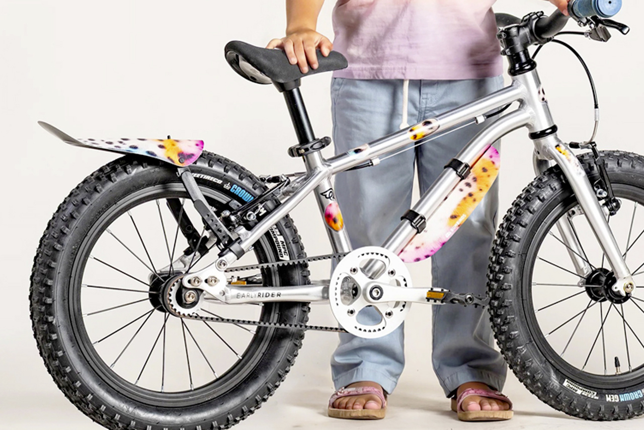 Dětské blatníky Bumbinos pro malé bikery, kteří louže neobjíždějí