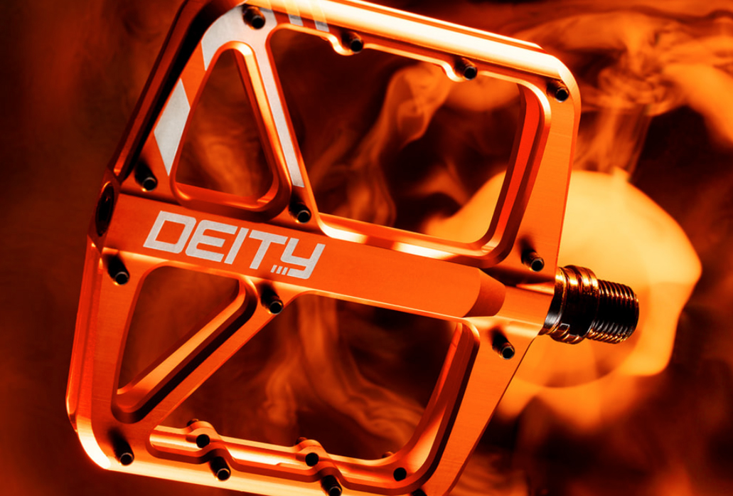 Novinky od DEITY