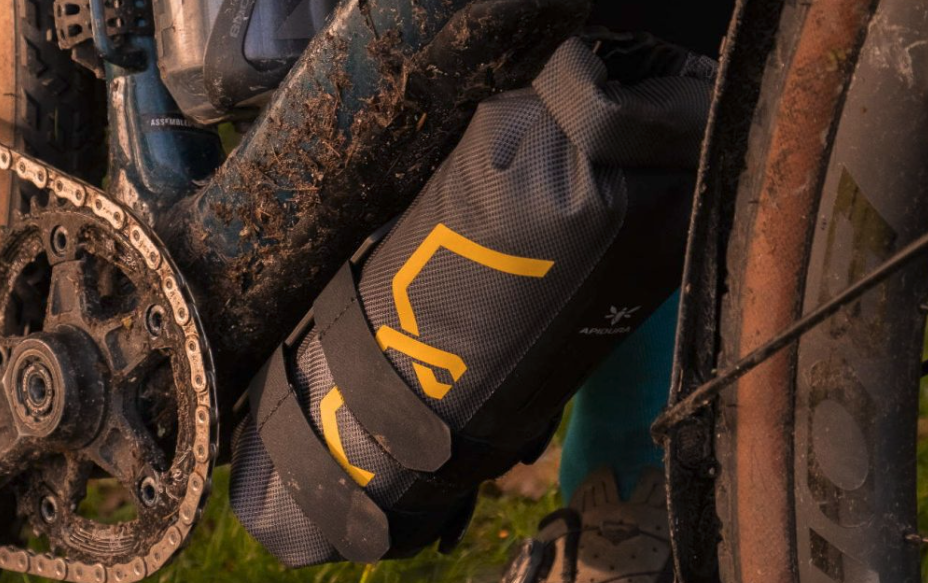 apidura_expedition_downtube_pack_1,5lbrasna_na_kolo