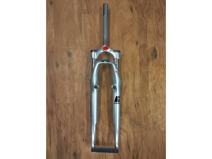 Suntour NEX-P-SF13 , zdvih 63mm , barva stříbrná lesklá, A-head 1 1/8" , pro V-brzdy