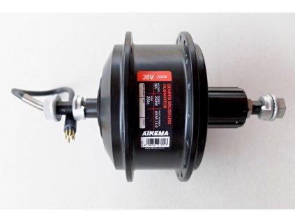84015 zadni motor 1