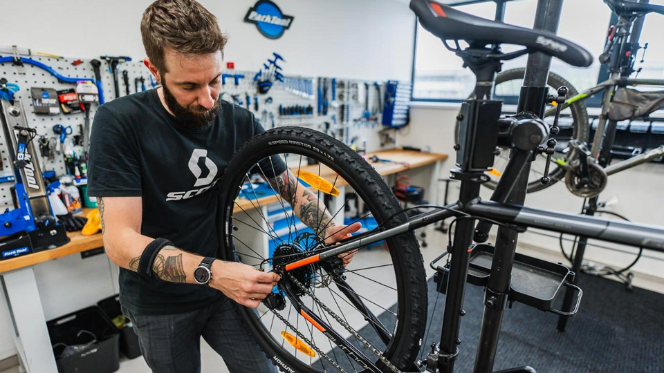 -25% na servis bicyklov a elektrobicyklov | posezónna akcia Cykloshop.sk