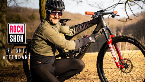 RockShox Flight Attendant: Reálna skúsenosť po 2000 km |Oplatí sa?