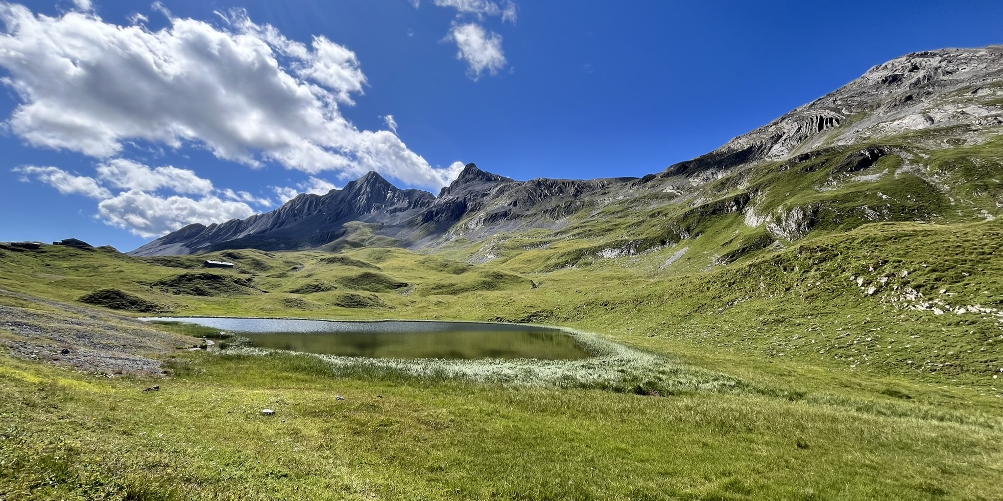 V sedle Passo di Alpisella 