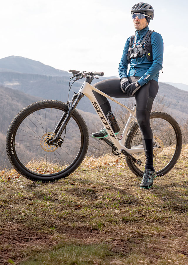 Scott Scale 920 2026 karbónový horský bicykel