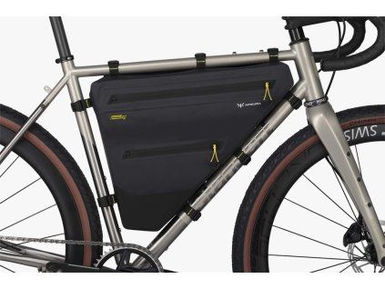 new brasna expedition full frame pack 8l
