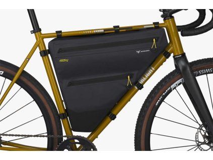 new brasna expedition full frame pack 10l