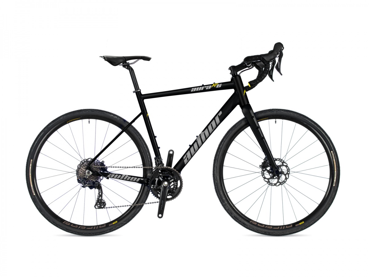 Author Aura XR6 2025 Veľkosť rámu: 54