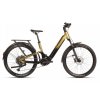 Maxbike Saga Pearl Gold 2026 | Celoodpružený krosový elektrobicykel
