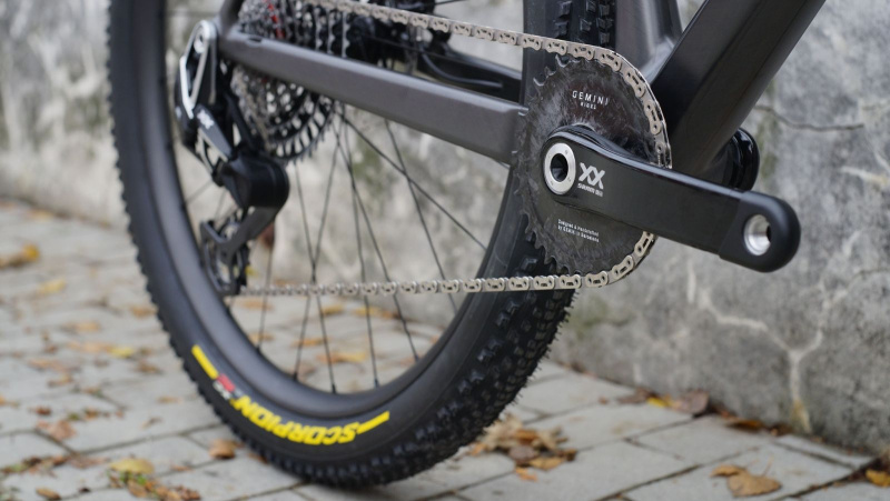 Bike Ahead Composites kokpit