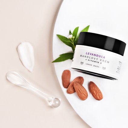Mandlovy krem levandula