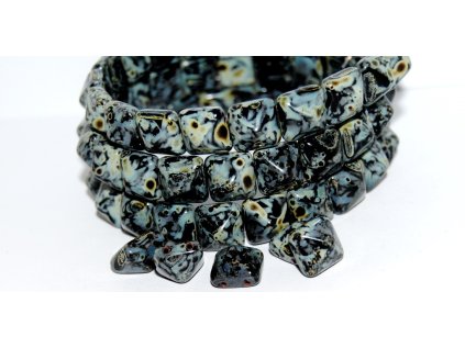 Pyramid - 2HOLE 13x12mm