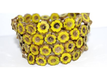 Hawaii flowers 12mm - Table cut beads