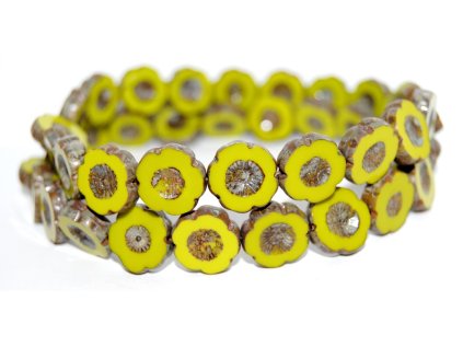 Hawaii flowers 14mm - Table cut beads