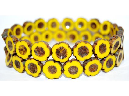 Hawaii flowers 14mm - Table cut beads