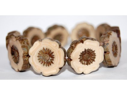 Hawaii flowers 22mm - Table cut beads