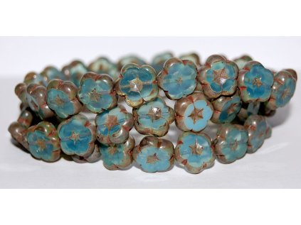 Flowers 14mm - Table cut beads