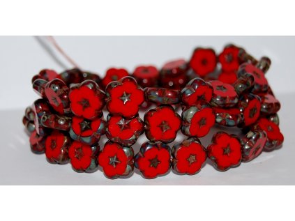 Flowers 14mm - Table cut beads