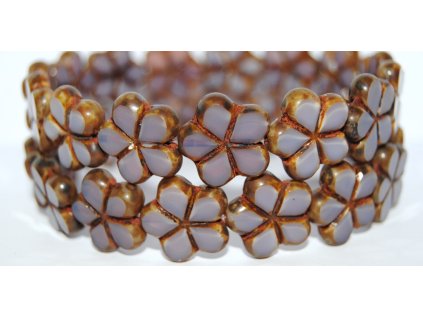 Flowers 17mm - Table cut beads