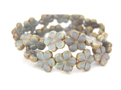 Flowers 17mm - Table cut beads