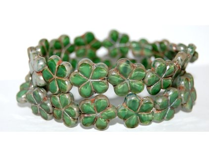 Flowers 17mm - Table cut beads