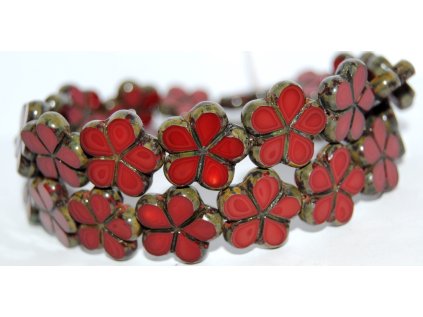 Flowers 17mm - Table cut beads