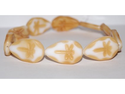 Table cut beads - Dragonfly on the leaf